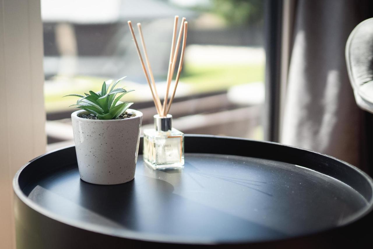 Village Resort Sauna & Jacuzzi & Netflix Tworkowa 외부 사진