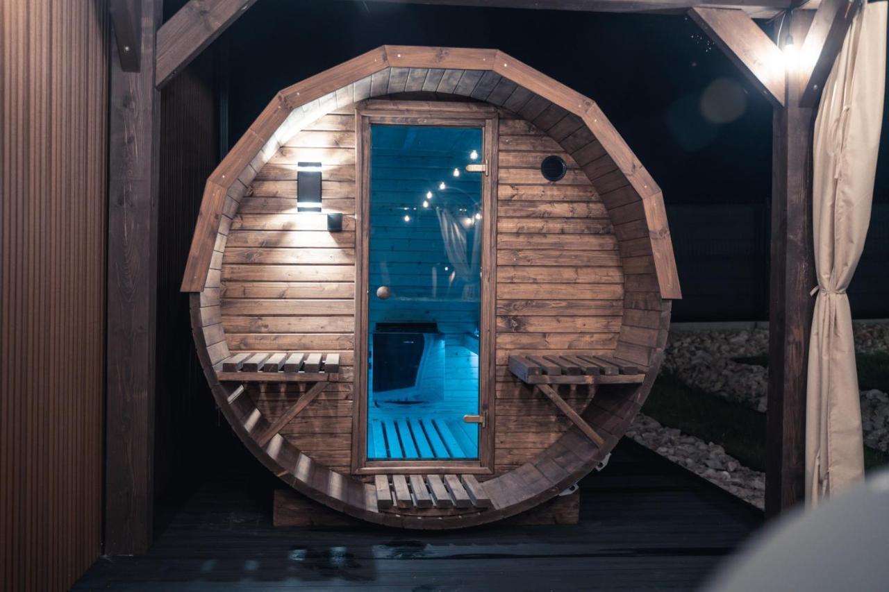 Village Resort Sauna & Jacuzzi & Netflix Tworkowa 외부 사진