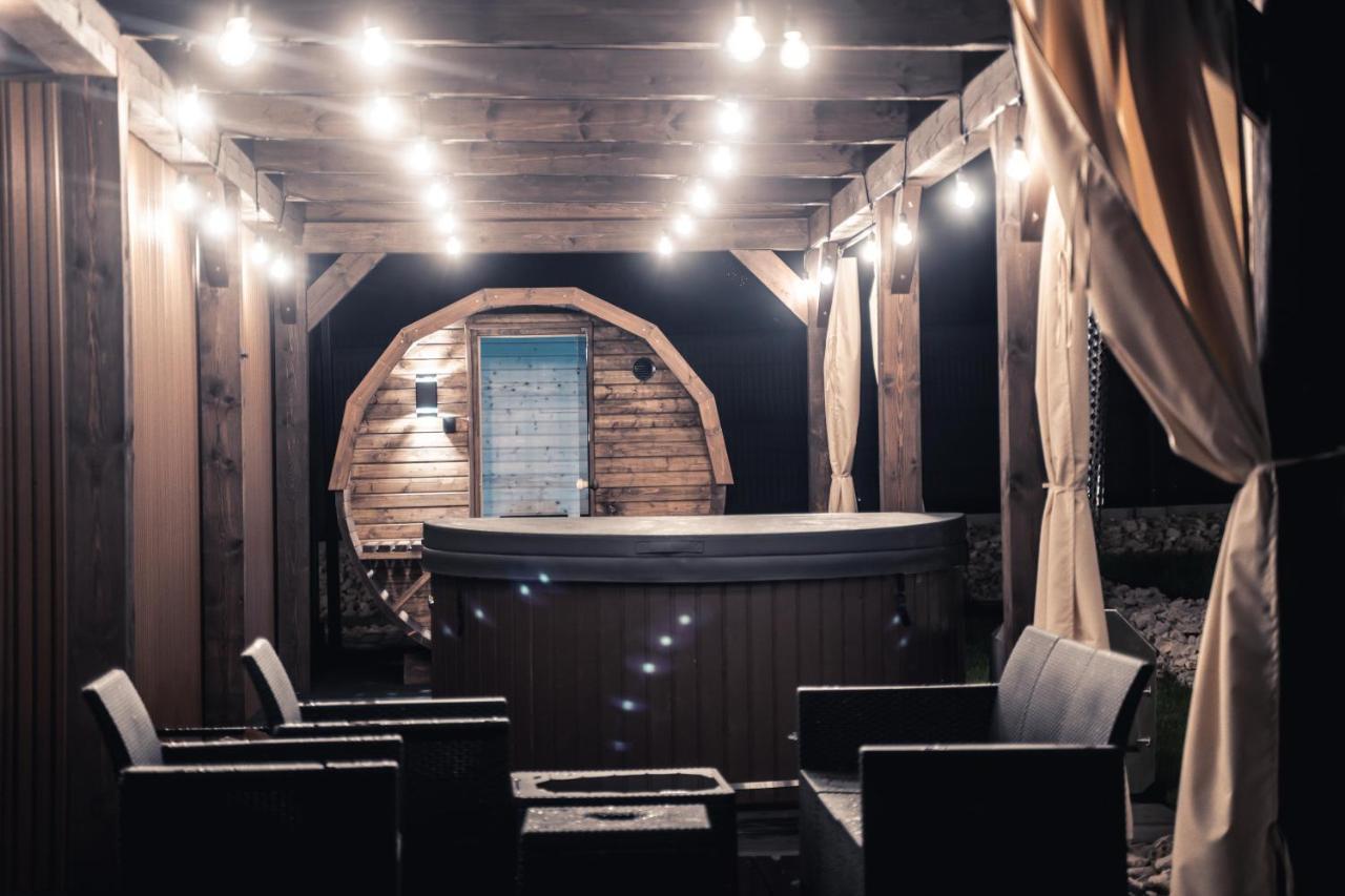 Village Resort Sauna & Jacuzzi & Netflix Tworkowa 외부 사진